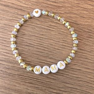 Mama beaded bracelet